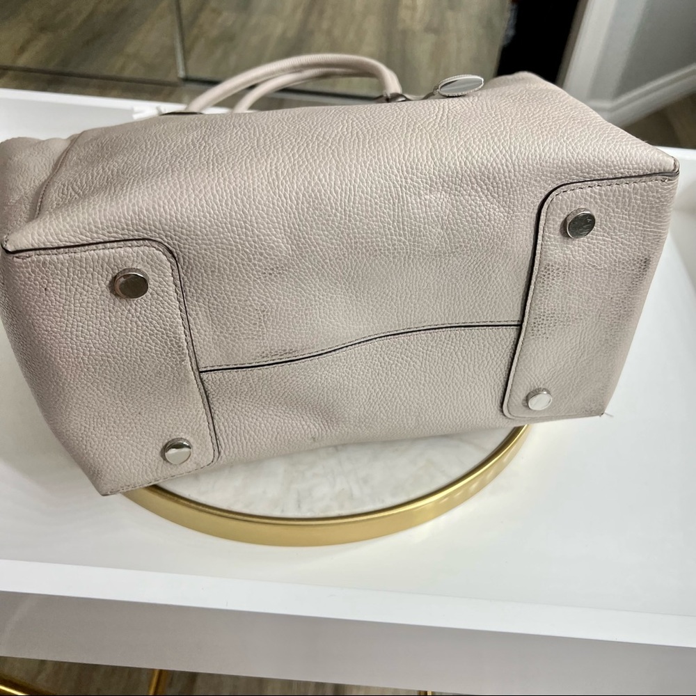 Michael Kors Pebbled textile Leather hand bag - Picture 10 of 14